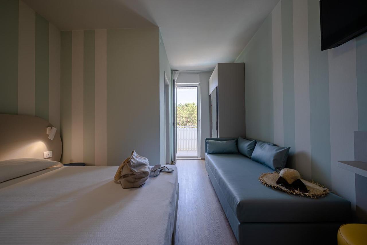 Hotel Smeraldo Lignano Sabbiadoro Zewnętrze zdjęcie