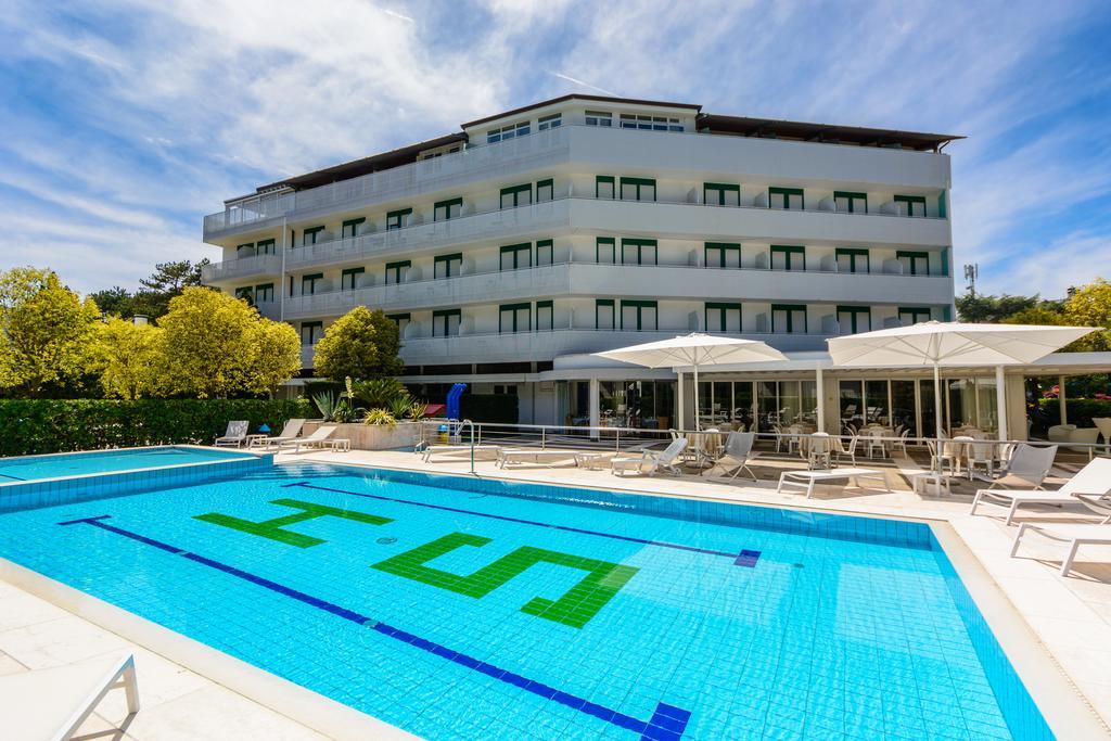 Hotel Smeraldo Lignano Sabbiadoro Zewnętrze zdjęcie
