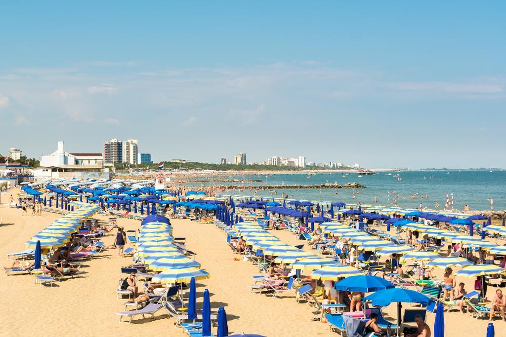 Hotel Smeraldo Lignano Sabbiadoro Zewnętrze zdjęcie